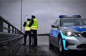 Policjanci na drodze