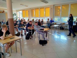 Policjanci podczas spotkania