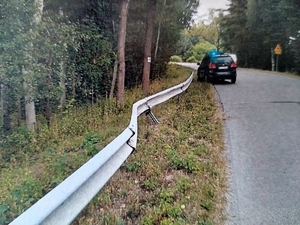 Zdjęcie uszkodzonego pojazdu