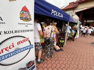 kolbuszowscy i mieleccy policjanci na I rajdzie rowerowym w Niwiskach