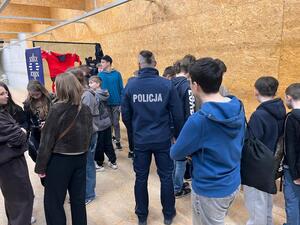 Policjanci na dniach otwartych LO w Kolbuszowej