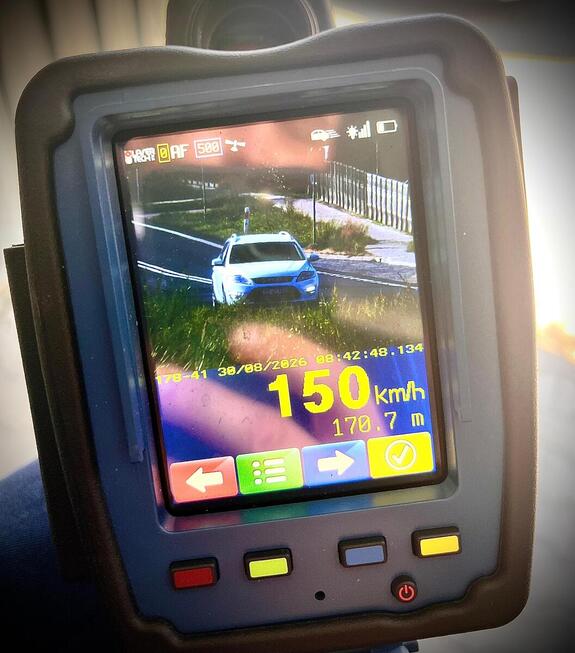 150 km/h w terenie zabudowanym! Dwóch kierowców straciło prawa jazdy