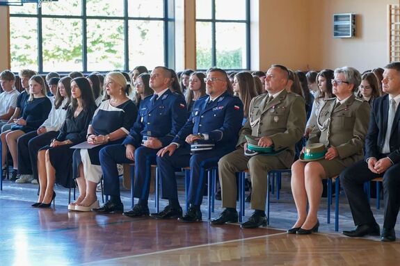 Nowy rok szkolny i kolejny krok w mundurowej tradycji
Nazwa